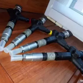 WTRYSKI 2.5 DCI NAVARA PATHFINDER 16600-EC00A