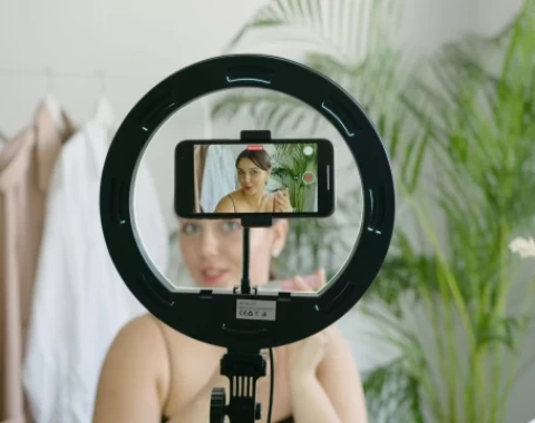 Influence marketing z agencją internetową